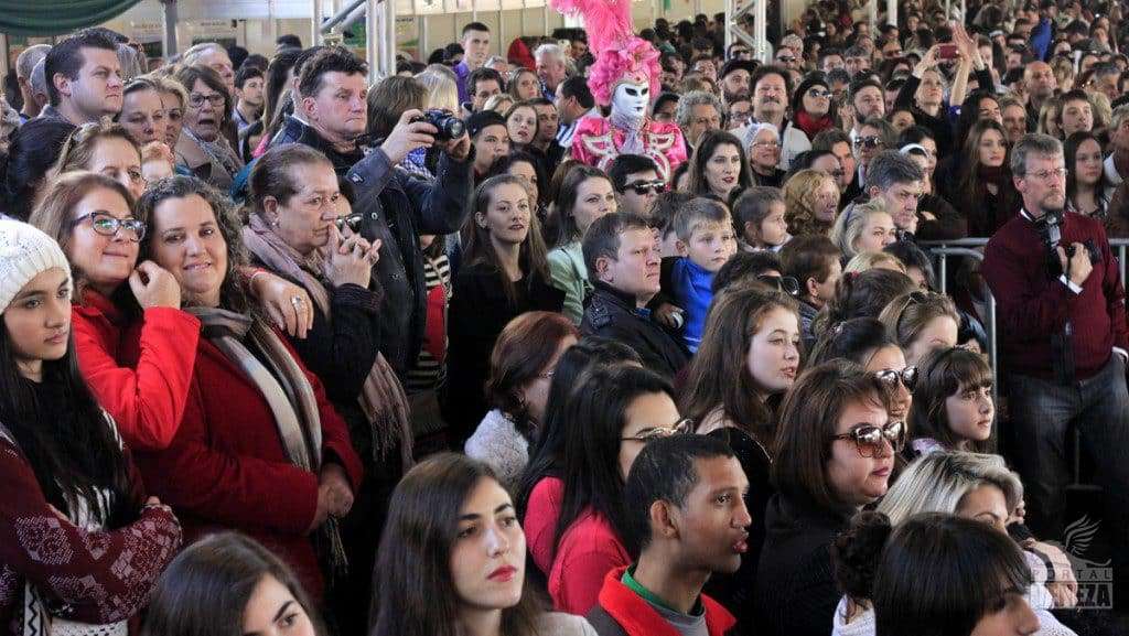Conheça a Rainha e Princesas da Festa da Gastronomia 2017