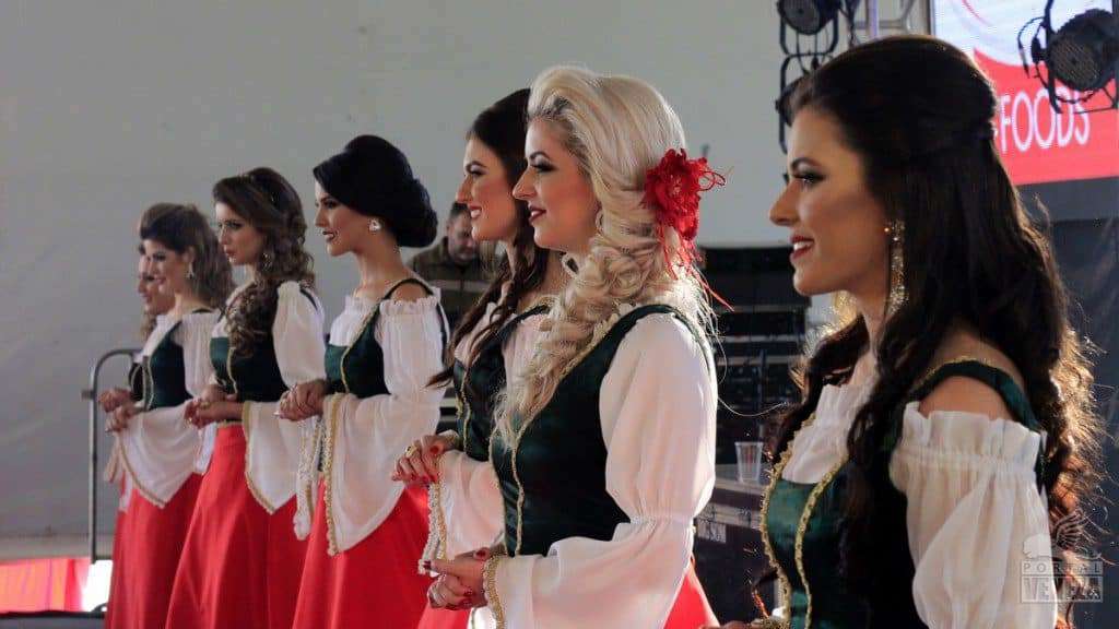Conheça a Rainha e Princesas da Festa da Gastronomia 2017