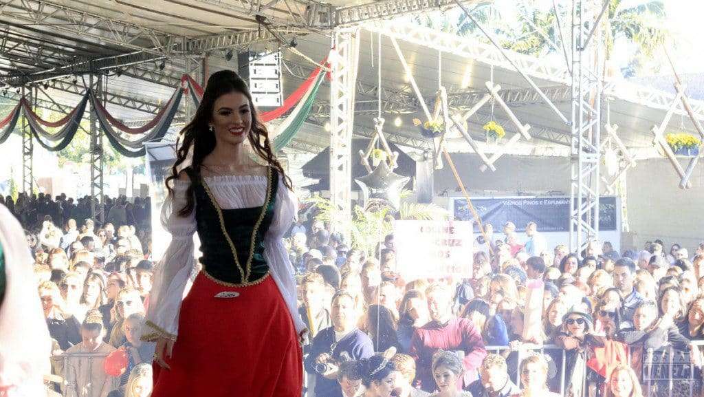 Conheça a Rainha e Princesas da Festa da Gastronomia 2017