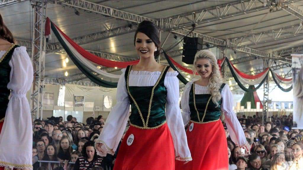 Conheça a Rainha e Princesas da Festa da Gastronomia 2017