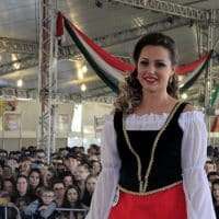 Conheça a Rainha e Princesas da Festa da Gastronomia 2017