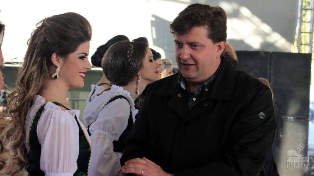 Conheça a Rainha e Princesas da Festa da Gastronomia 2017