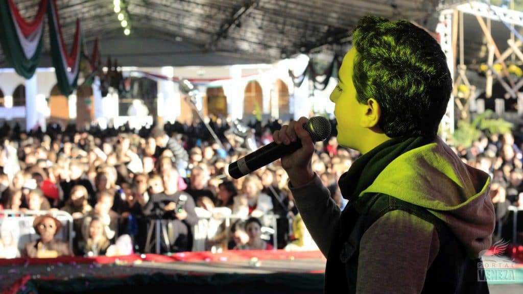 Conheça a Rainha e Princesas da Festa da Gastronomia 2017