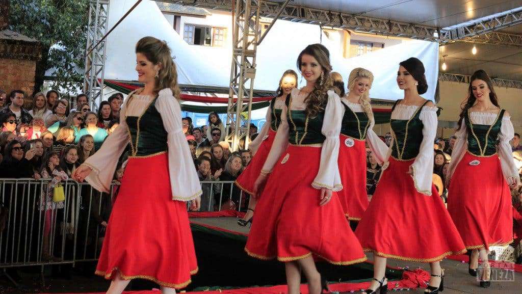 Conheça a Rainha e Princesas da Festa da Gastronomia 2017
