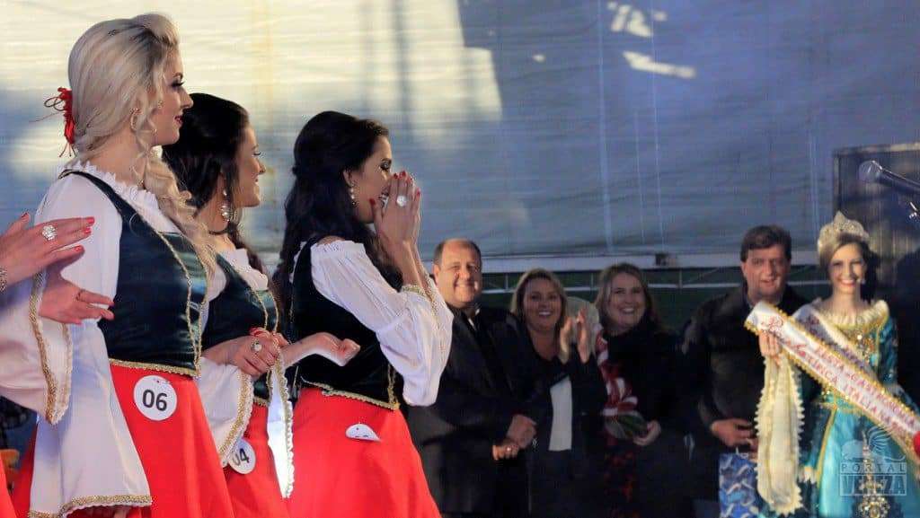 Conheça a Rainha e Princesas da Festa da Gastronomia 2017