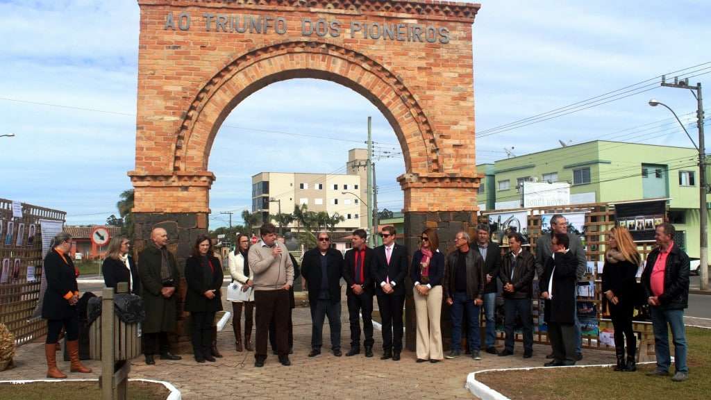 Deputada italiana participa de Resgate Cultural, em Nova Veneza 1 Deputada italiana participa de Resgate Cultural, em Nova Veneza