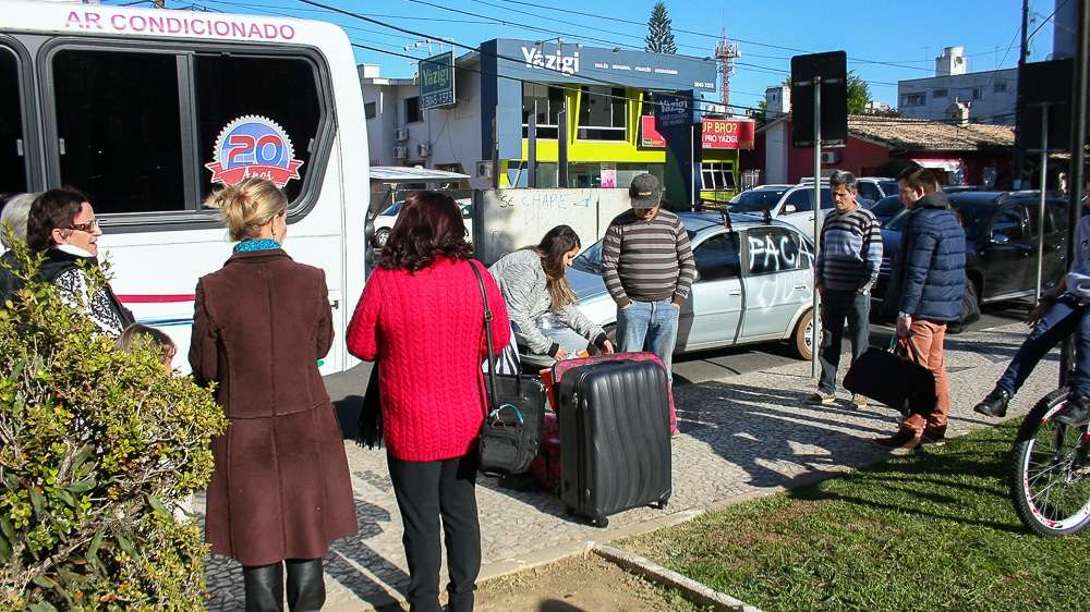 Padre e doze jovens da Diocese de Criciúma viajam para participar da Jornada Mundial da Juventude 8 Padre e doze jovens da Diocese de Criciúma viajam para participar da Jornada Mundial da Juventude