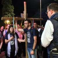 Peregrinação da Juventude reúne centenas de jovens unidos pela fé e oração 35 Peregrinação da Juventude reúne centenas de jovens unidos pela fé e oração