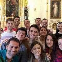 Jovens colecionam experiências nos primeiros dias da JMJ 4 Jovens colecionam experiências nos primeiros dias da JMJ