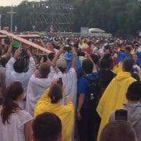Jovens colecionam experiências nos primeiros dias da JMJ 18 Jovens colecionam experiências nos primeiros dias da JMJ