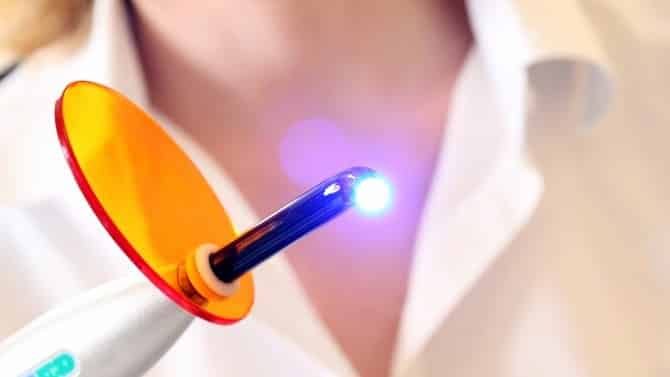 Clareamento a laser: dentes brancos sem desconforto