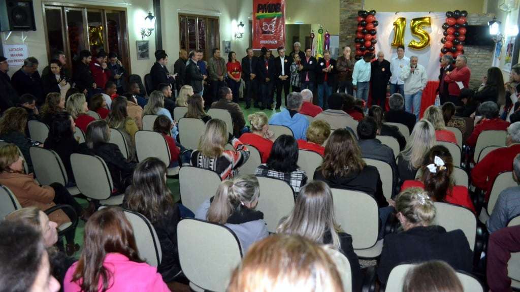 PMDB define Alemão e Xande Feltrin para a disputa das eleições municipais em Siderópolis 2 PMDB define Alemão e Xande Feltrin para a disputa das eleições municipais em Siderópolis