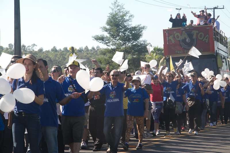 Caminhada Vocacional reunirá milhares neste domingo 8 Caminhada Vocacional reunirá milhares neste domingo