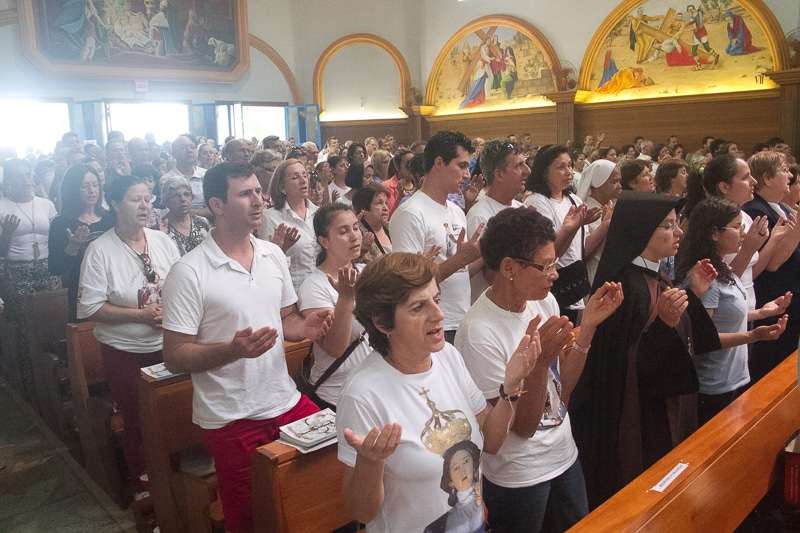 Caminhada Vocacional reunirá milhares neste domingo 19 Caminhada Vocacional reunirá milhares neste domingo