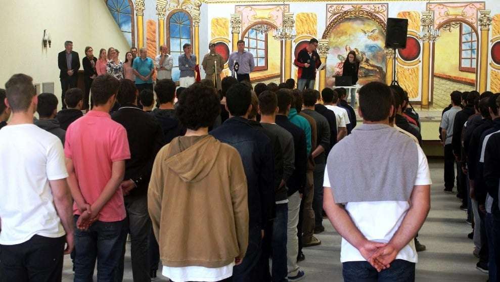 Jovens de Nova Veneza recebem dispensa militar 1 Jovens de Nova Veneza recebem dispensa militar