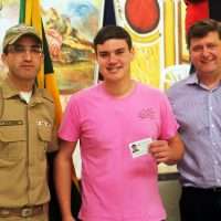 Jovens de Nova Veneza recebem dispensa militar