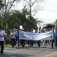 Caminhada encerra mês de oração pelas vocações na Diocese de Criciúma