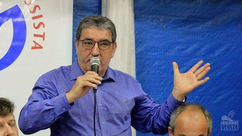 PP, PMDB, PT e PSB realizam convenções, definindo coligações e candidatos
