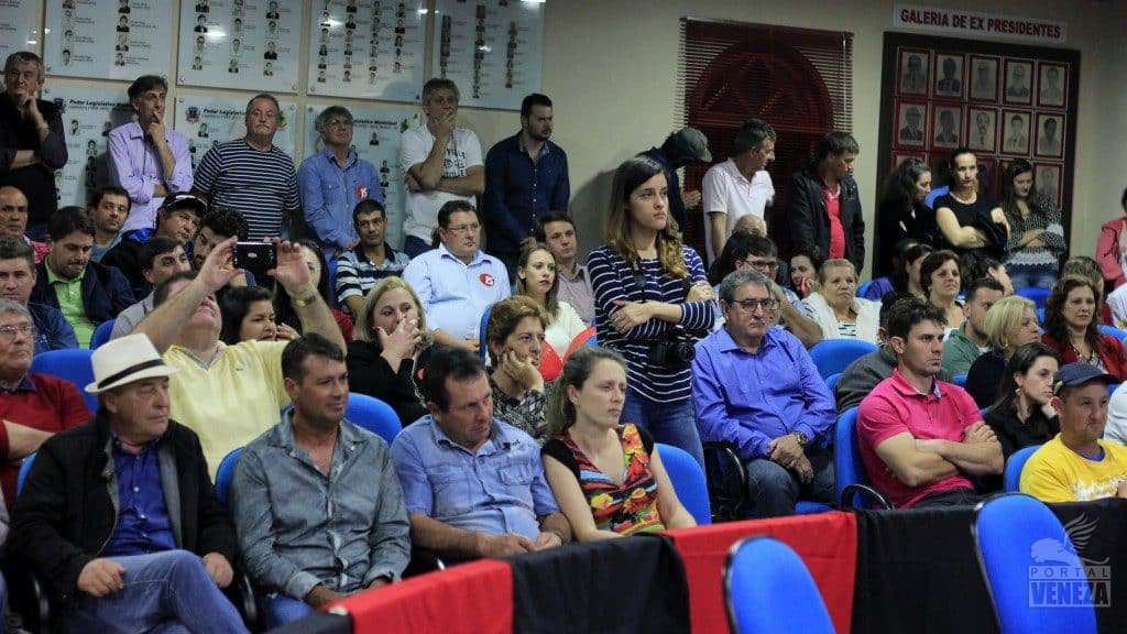 PP, PMDB, PT e PSB realizam convenções, definindo coligações e candidatos