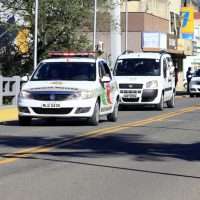 Apae promove reflexão nas ruas de Nova Veneza com apoio da Polícia Militar e Corpo de Bombeiros