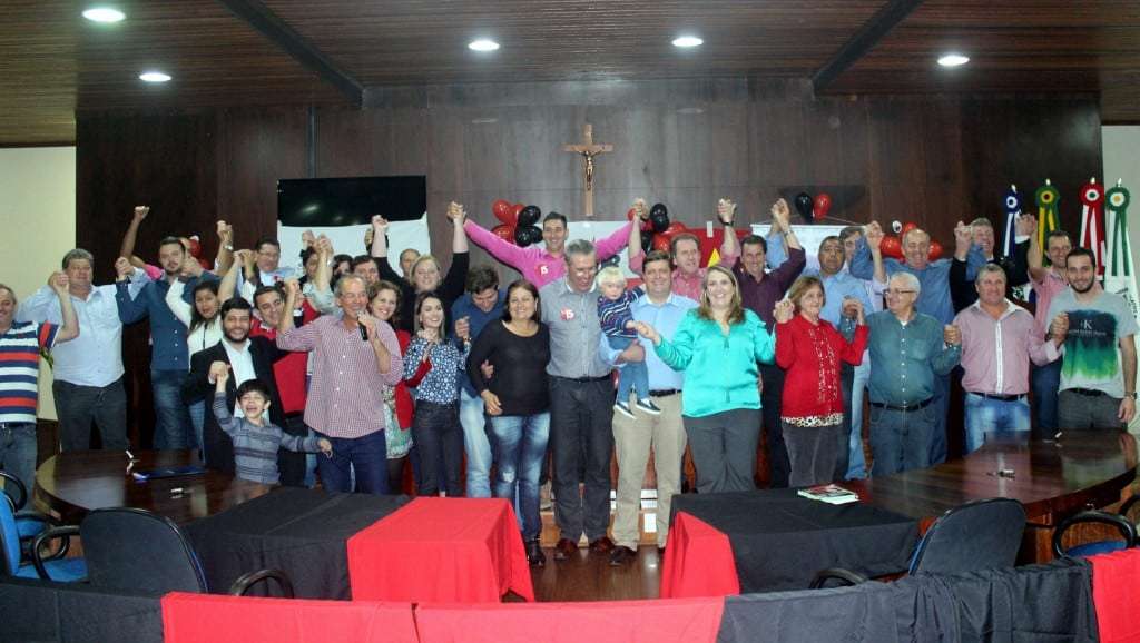 PP, PMDB, PT e PSB realizam convenções, definindo coligações e candidatos 1 PP, PMDB, PT e PSB realizam convenções, definindo coligações e candidatos