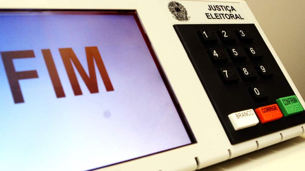 Presa em flagrante eleitora por trocar seu voto por vantagem 1 Presa em flagrante eleitora por trocar seu voto por vantagem