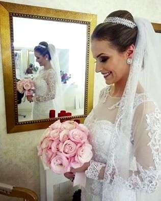 Madre Teresa de Calcutá, uma mulher que Eu sempre admirei, agora é oficialmente santa. Amém! 2 A linda noiva Tuane Romanha