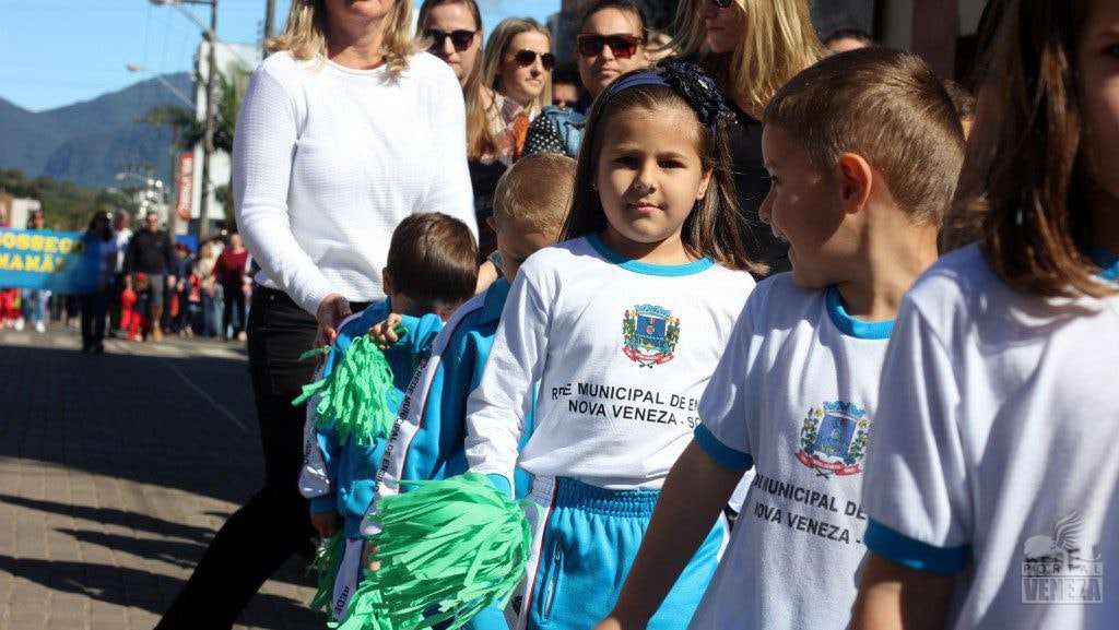 Nova Veneza comemora Dia da Independência com grande desfile