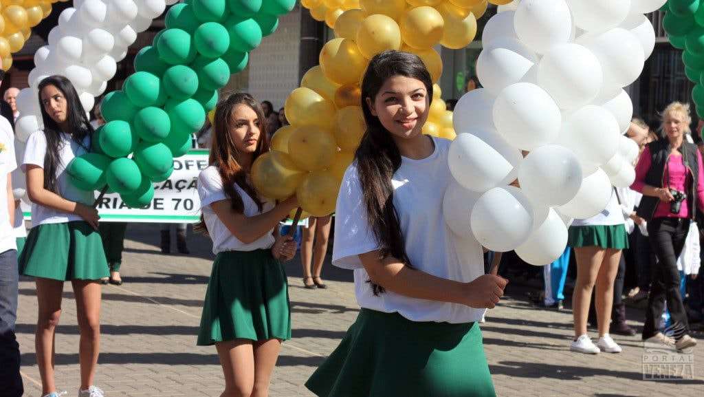 Nova Veneza comemora Dia da Independência com grande desfile