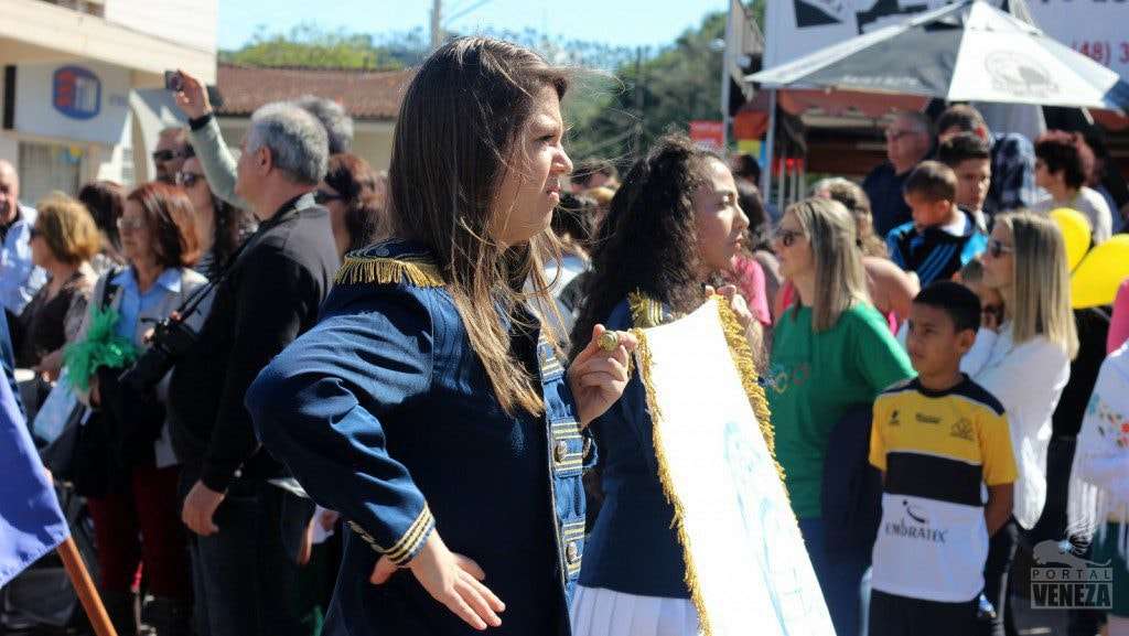 Nova Veneza comemora Dia da Independência com grande desfile