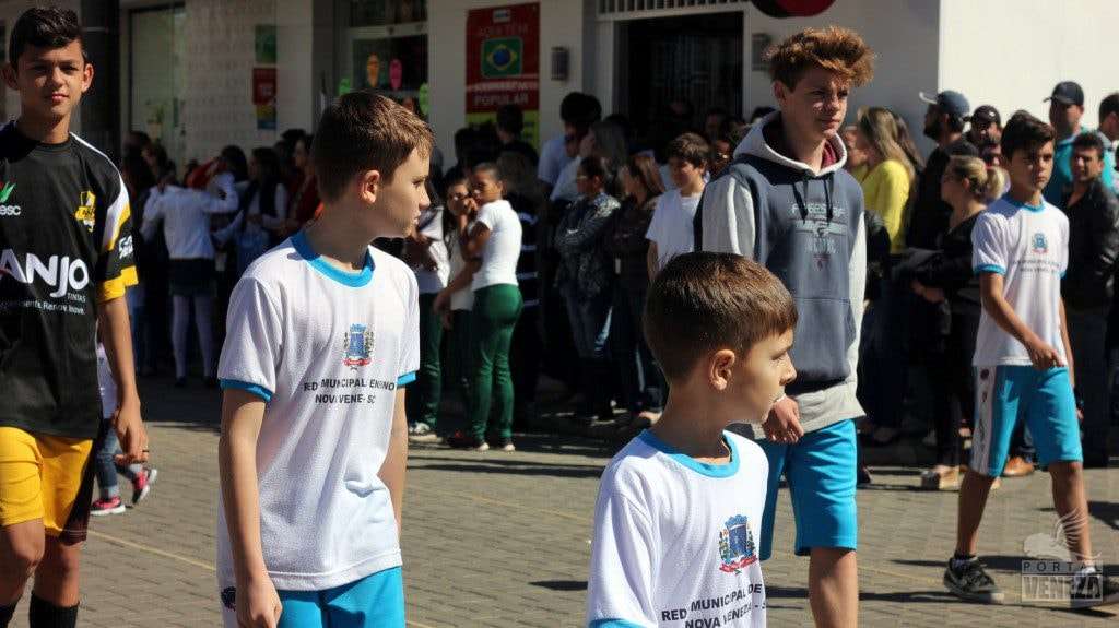 Nova Veneza comemora Dia da Independência com grande desfile