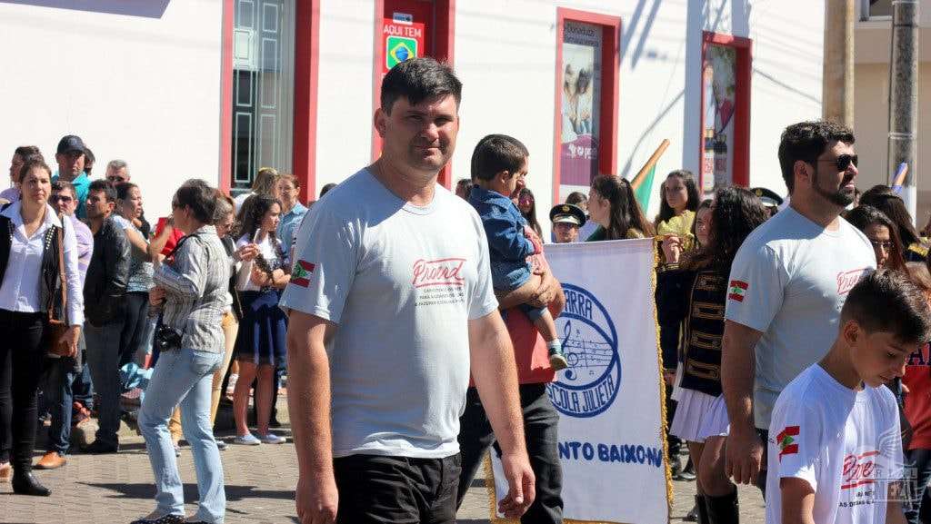 Nova Veneza comemora Dia da Independência com grande desfile