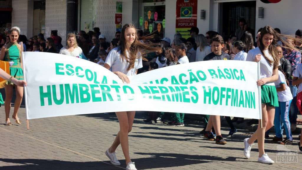 Nova Veneza comemora Dia da Independência com grande desfile