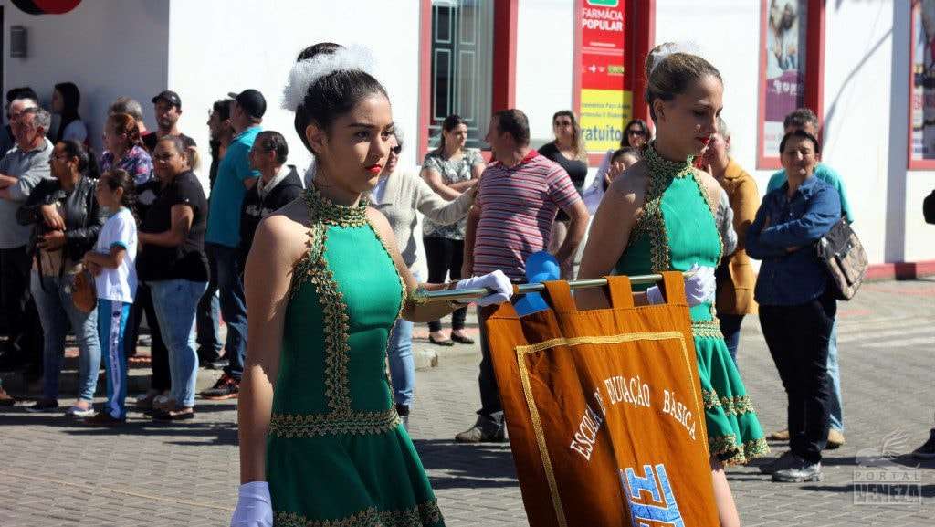 Nova Veneza comemora Dia da Independência com grande desfile