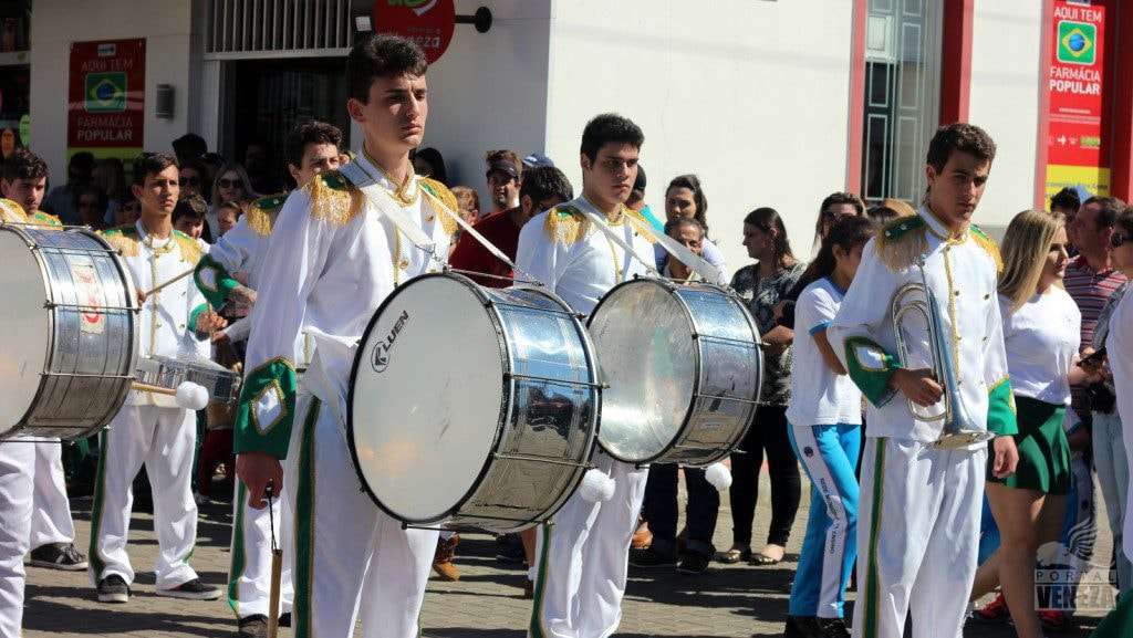 Nova Veneza comemora Dia da Independência com grande desfile