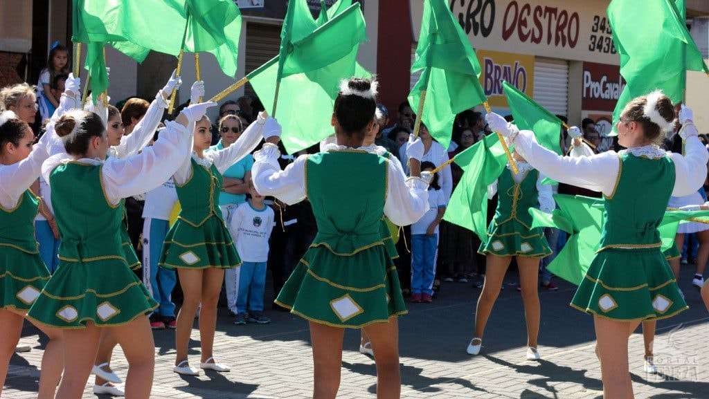 Nova Veneza comemora Dia da Independência com grande desfile