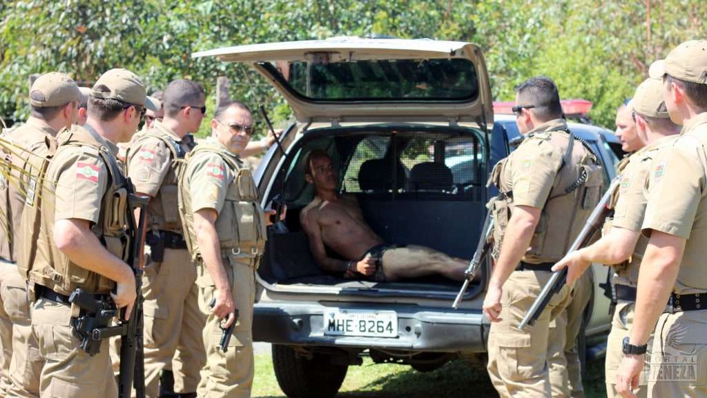 Mulher é baleada em assalto no distrito do Caravaggio 1 Mulher é baleada em assalto no distrito do Caravaggio