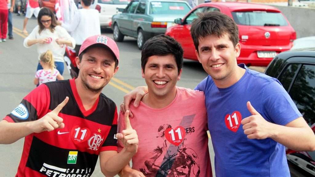 Evandro e Betão reúnem mais de 2 mil pessoas