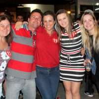 Jovens reúnem apoiadores de Evandro e Betão