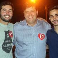 Jovens reúnem apoiadores de Evandro e Betão