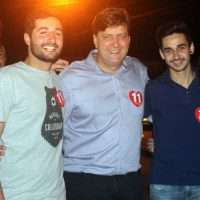 Jovens reúnem apoiadores de Evandro e Betão