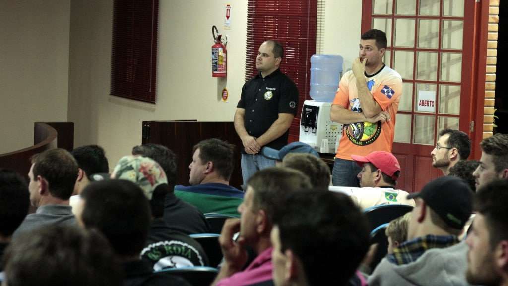 Polícia Militar e especialista em educação no trânsito palestram para trilheiros em Nova Veneza 10 Polícia Militar e especialista em educação no trânsito palestram para trilheiros em Nova Veneza