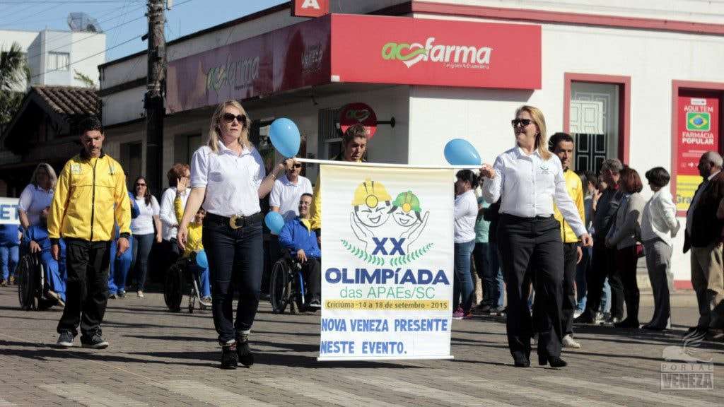 Nova Veneza comemora Dia da Independência com grande desfile