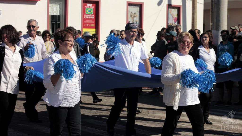 Nova Veneza comemora Dia da Independência com grande desfile