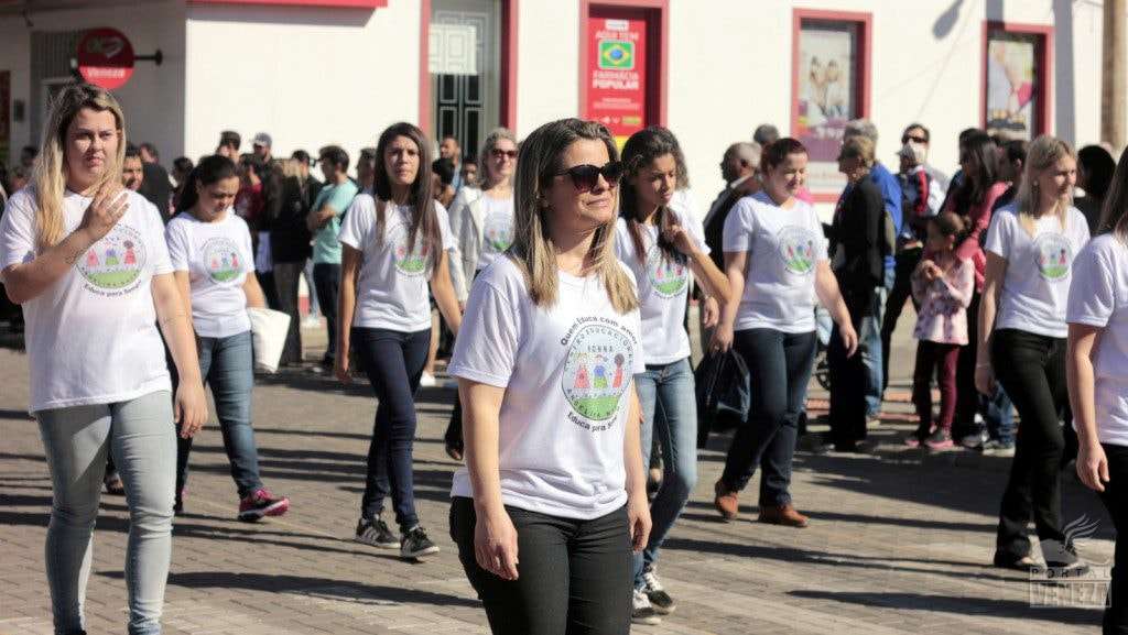 Nova Veneza comemora Dia da Independência com grande desfile