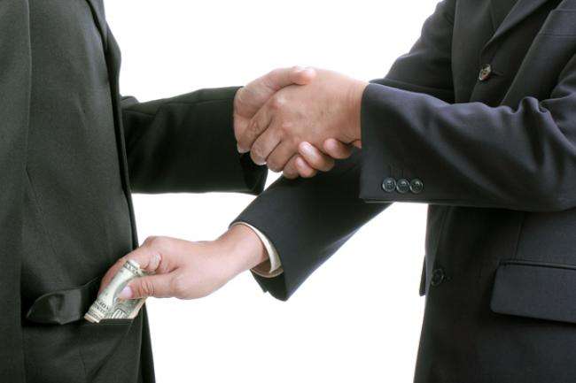Corrupção começa por nós! 1 Corrupção começa por nós!