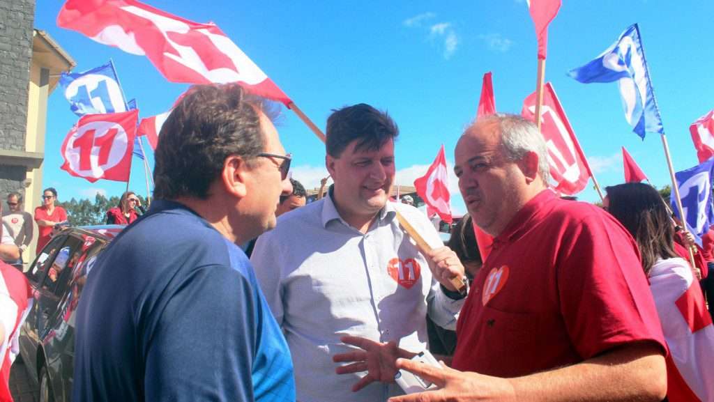 Evandro e Betão reúnem mais de 800 simpatizantes