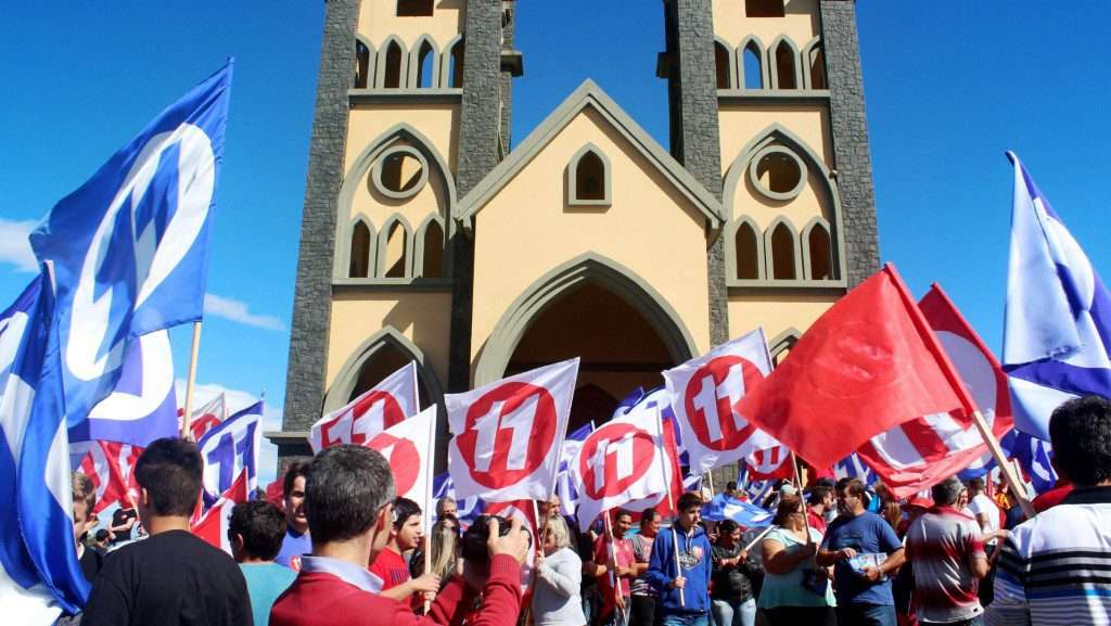 Evandro e Betão reúnem mais de 800 simpatizantes