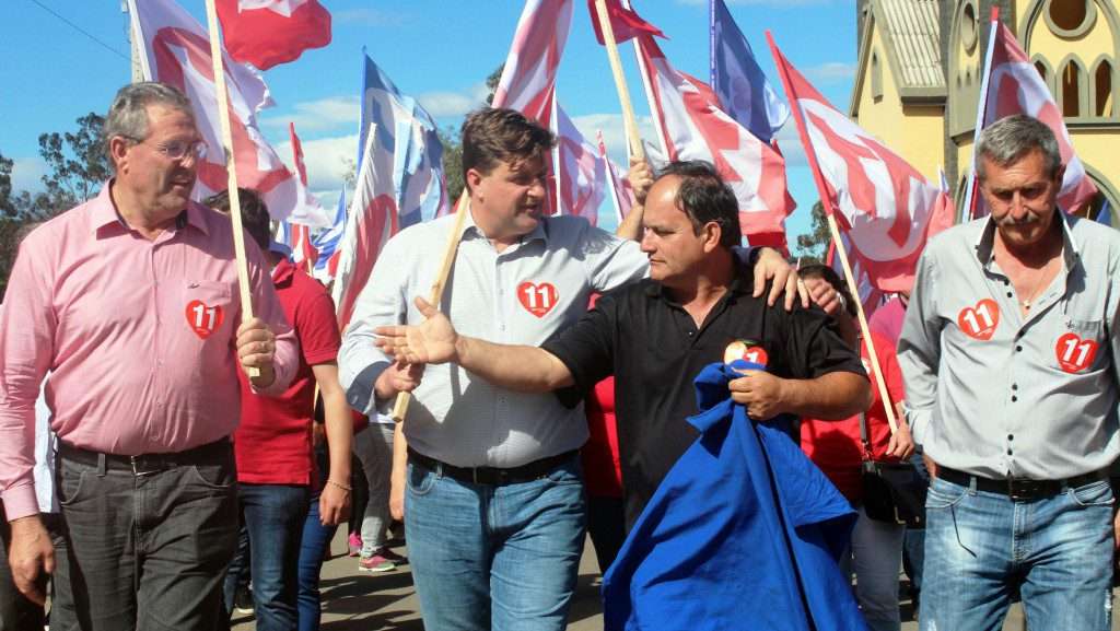 Evandro e Betão reúnem mais de 800 simpatizantes