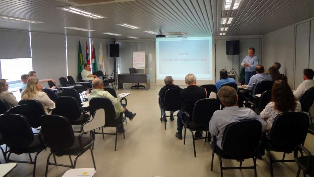 1º Seminário de Infraestrutura da Coopera reuniu Cooperativas de Eletrificação do Sul 2 1º Seminário de Infraestrutura da Coopera reuniu Cooperativas de Eletrificação do Sul